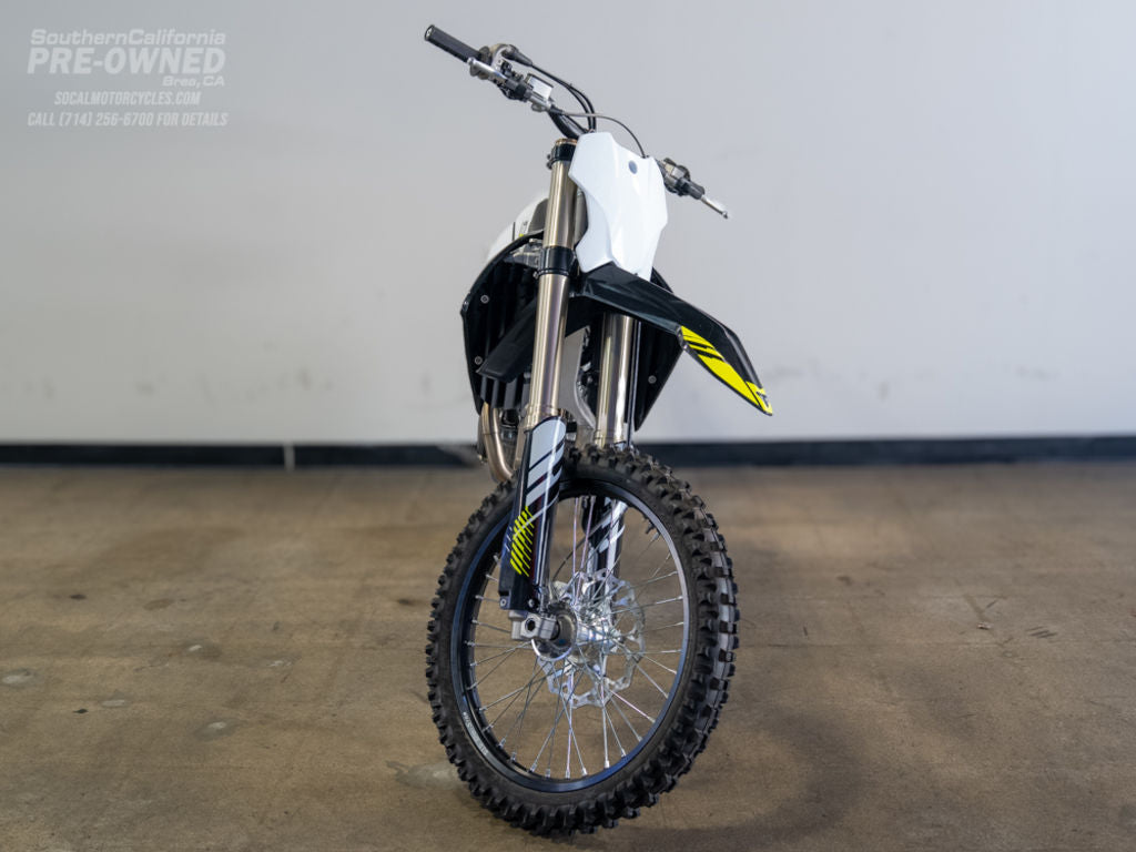 Used 2025 Triumph TF 250-X — stock UCC2616 — photo 4